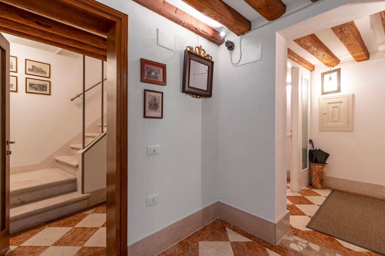 San Silvestro House Apartment Venesia Bagian luar foto